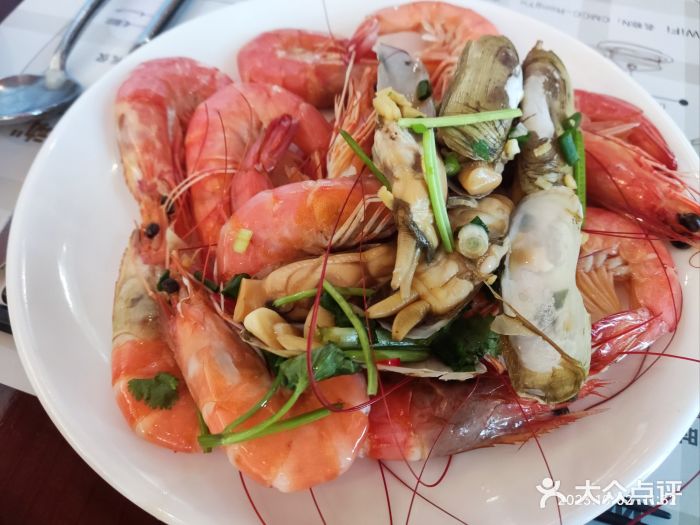 荣誉国际酒店-云顶旋转餐厅图片