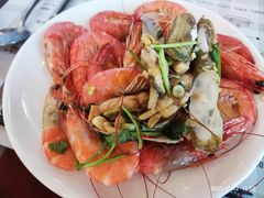 -荣誉国际酒店-云顶旋转餐厅