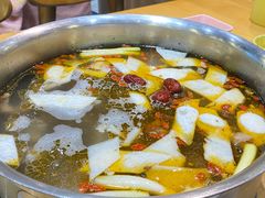 酸萝卜鸭架汤-守柴炉烤鸭&顺水鱼馆(合生汇店)