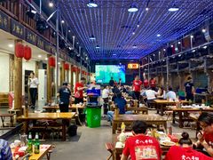 大堂-清真·老金烧烤·小龙虾(奥体中路店)