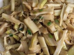 -天乐农家鱼头王(天目湖店)