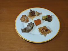 烤三文鱼骨-昆山裕元花园酒店·温莎西餐厅