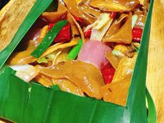 -雀舞云南菜(天津天河城购物中心店)