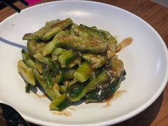 酱黄瓜-老板恋上鱼(恒隆广场店)