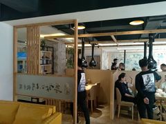 大堂-秋香家韩式炭火烤肉(磐石路店)