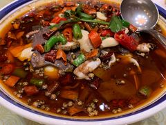 -山明水秀大饭店