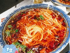 麻辣肉酱面-胡同泥炉烤肉(总店)