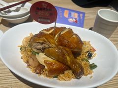 -滋味满屋美食坊(上海街店)