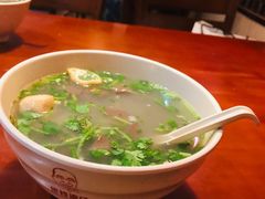 鸭血粉丝汤-佬钱湾仔(衣裳街店)