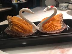 鲜果榴莲天鹅酥-陶陶居酒家(海岸城店)