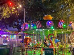 -顺德大良半月城游乐场