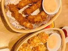 -必胜客(西荟城店)