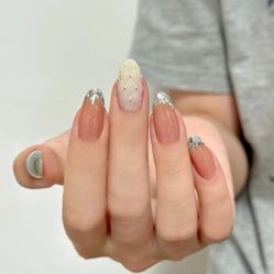 -桃色美甲沙龙