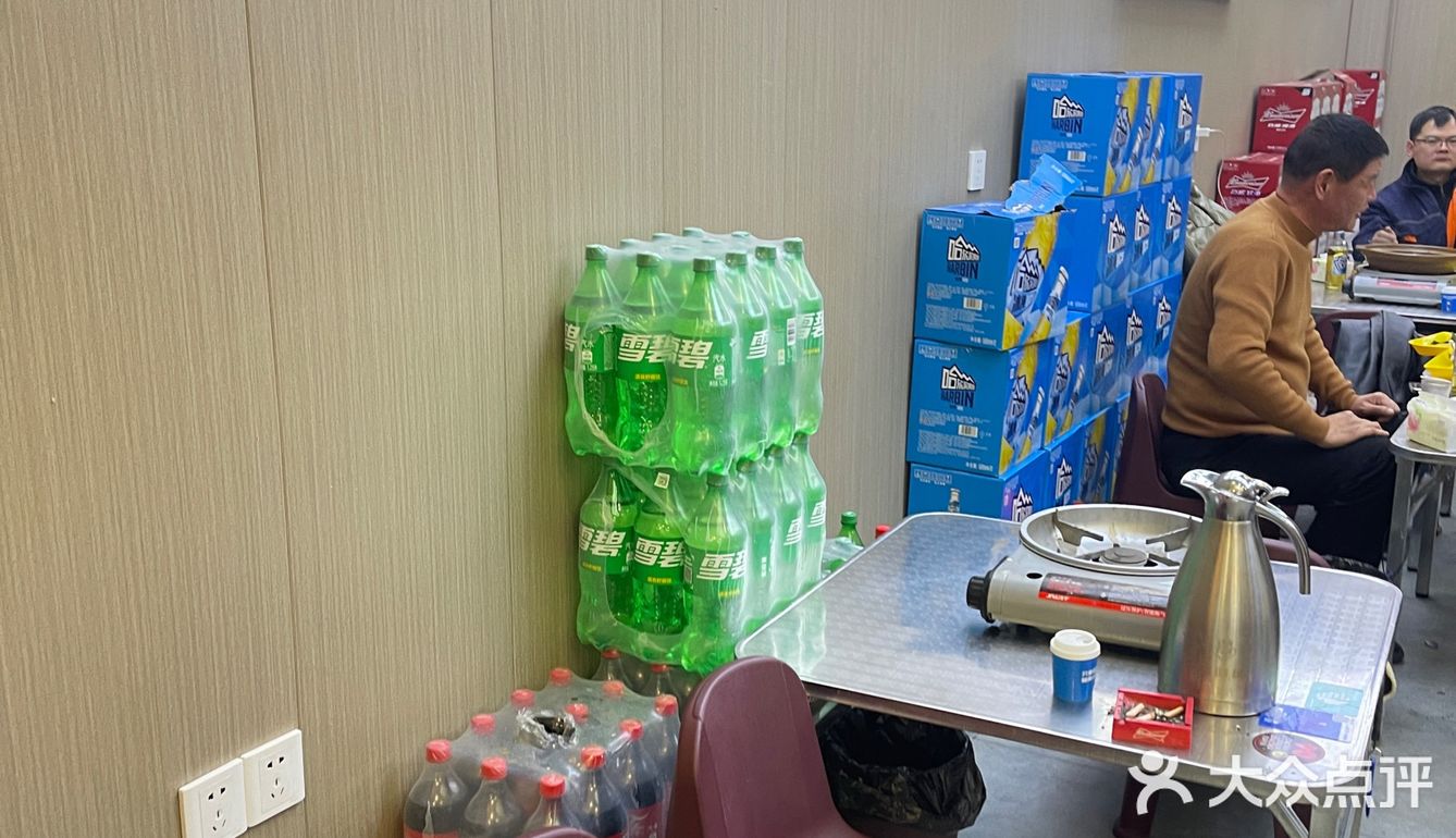 刚发现一家宝藏美食店