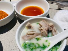 -海底捞火锅(银泰中心店)