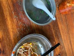 -灵山卢梅燕粉店