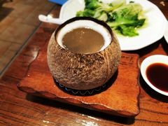 原只椰子炖乌鸡-黄但记老店·陈村粉食府