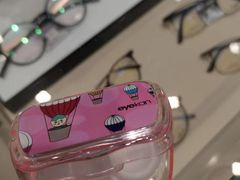 -博士眼镜(东莞东湖花园店)