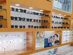 -光明眼镜·蔡司授权(九亭U天地店)