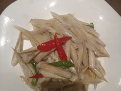 -山里亲戚(淞虹路店)