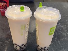 -奈雪的茶(亨特国际广场店)