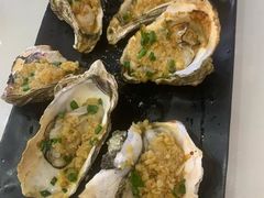 -覃记海鲜美食餐厅