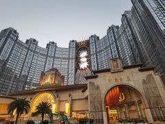 -影汇之星8字形摩天轮