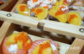 Sushi Boat