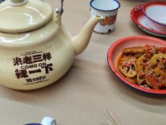 -老三样·旧食新味(绿地店)