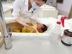 -爱帝宫月子中心(罗湖别墅院)