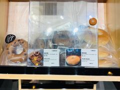 面包甜点陈列柜-面包谷Grains n' Beans(九号公馆店)