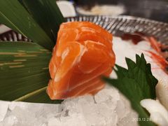 -牛YO寿喜烧·铁板烧和牛火锅自助(市府恒隆店)