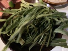 贡菜-周幺妹重庆老火锅(银泰城总店)