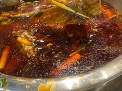 -肖肖酸萝卜鱼火锅(总店)