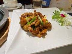 香煎口蘑脆爽肉-周三的情书花园餐厅(江北店)