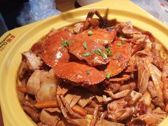 -多嘴超级肉蟹煲(杉杉国潮主题店)