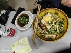辣肉咸菜拌面-小无锡面馆