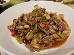 小炒百合黄牛肉-大潮淮·淮扬菜(何园旗舰店)
