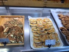 -苹果花园(龙漕路店)