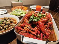 -聚汇三少·龙虾·中餐厅(莫邪路新天地店)