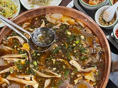 -朝伟清真铜瓢牛肉馆(三十年老·店)