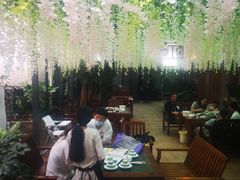 大堂-阿鹏故事云南野生菌火锅(人民路店)