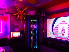 -好乐迪(张扬路八佰伴店)