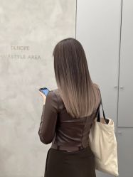 -藤野造型烫发染发