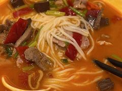 -粉小主·贵州酸汤牛肉粉(南京仙林金鹰店)