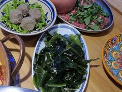 -洱火云南酸菜牛肉火锅(石景山当代商城店)