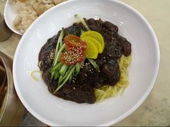 -服务大楼冷面(延大店)