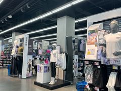 -迪卡侬(越秀公园店)