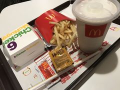 -麦当劳(水坑尾街店)