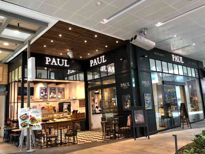 paul bakery(westgate mall)-"多次路过他们家都没进,据说在义安城的